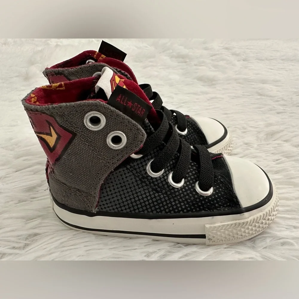 Converse DC superman toddler hi top shoes‎ sz 4